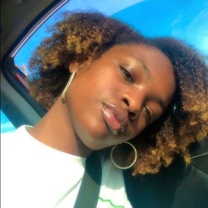 Meet your Posher, Arianna